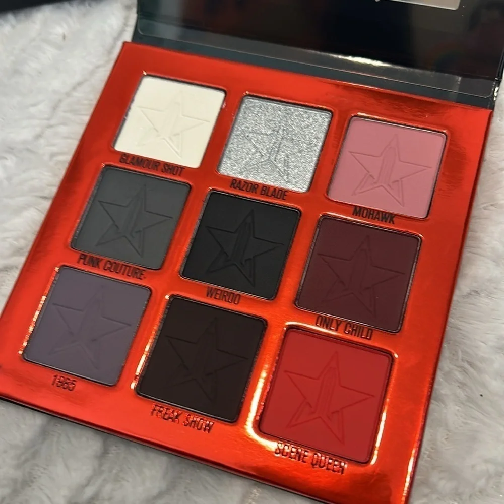 Jeffree Star cosmetics, weirdo, artistry, eyeshadow, palette new inbox 9 colors
